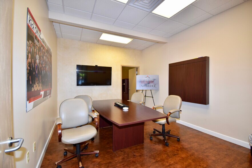 More Photos Of 1721-1751 Vann Dr, Jackson Unknown For Lease