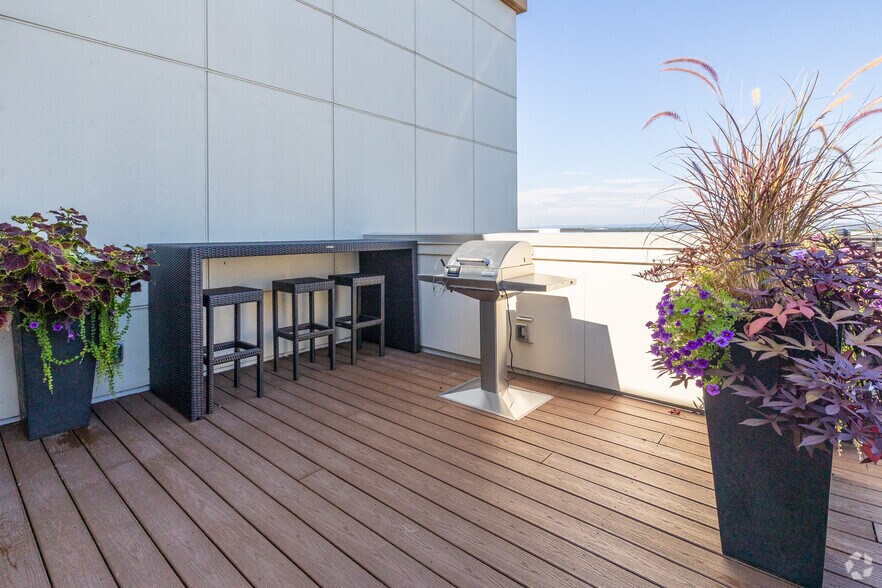 More Photos Of 42775 Generation Dr, Ashburn Apartments For Lease