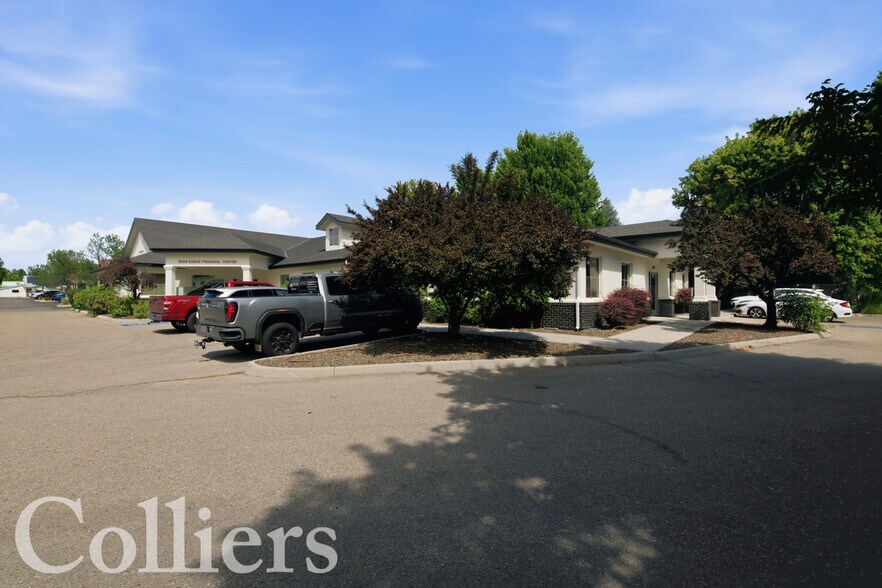 More Photos Of 1036 E Iron Eagle Dr, Eagle Office For Sale