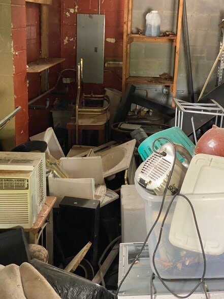 More Photos Of 930 Twiggs St, Augusta Convenience Store For Sale