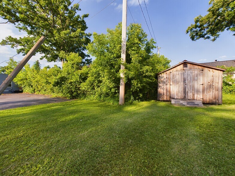 More Photos Of 1115 W State St, Olean Storefront For Sale