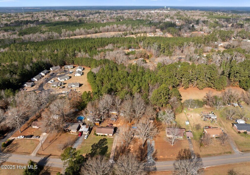 More Photos Of 202 Laurel Ave, Wadesboro Apartments For Sale