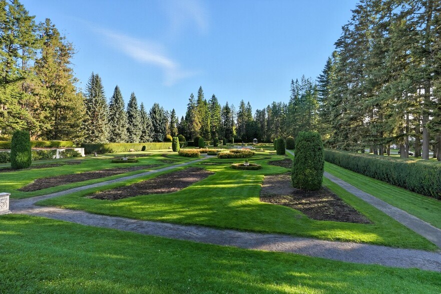 More Photos Of 2009 S Grand Blvd, Spokane Apartments For Sale