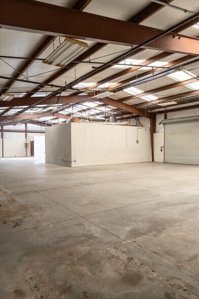 More Photos Of 320 George Reed Dr, San Andreas Manufacturing For Sale