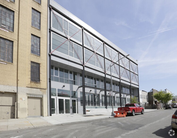 More Photos Of 13 Grattan St, Brooklyn Loft Creative Space For Lease