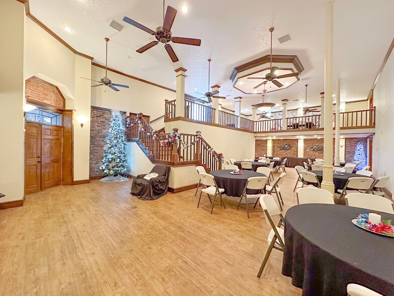 More Photos Of 101 Runnels St, De Kalb Lodge Meeting Hall For Sale