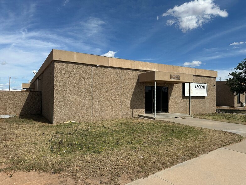 Primary Photo Of 2057 Commerce Dr, Midland Flex For Lease