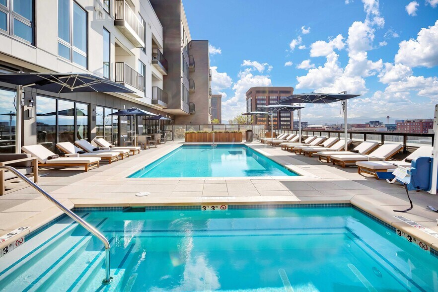 More Photos Of 1840 Market St, Denver Apartments For Lease