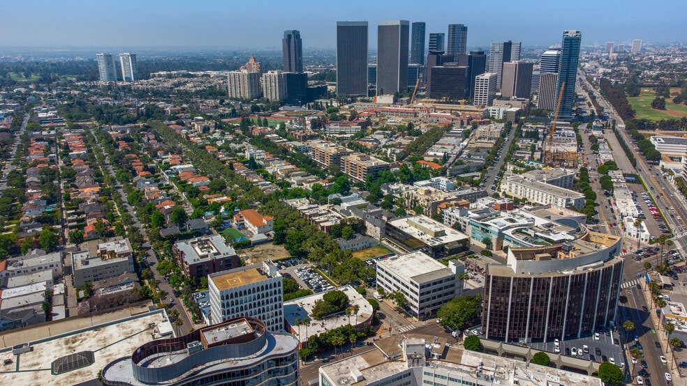 More Photos Of 9730-9732 Wilshire Blvd, Beverly Hills Medical For Lease