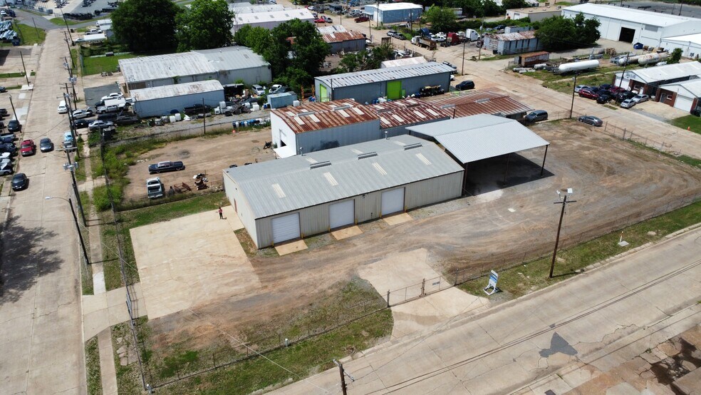 More Photos Of 120 Kansas City Ave, Shreveport Warehouse For Lease