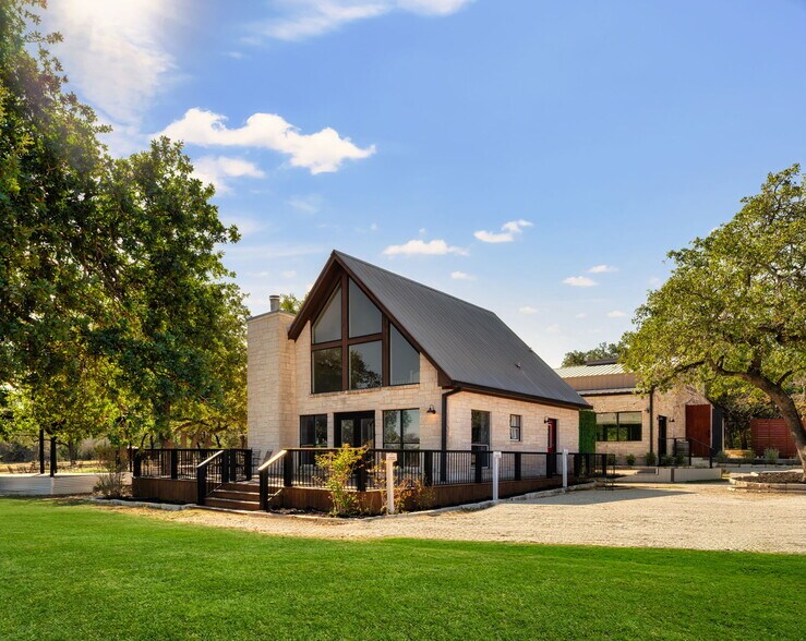 More Photos Of 25711 Hamilton Pool Rd, Round Mountain Specialty For Sale