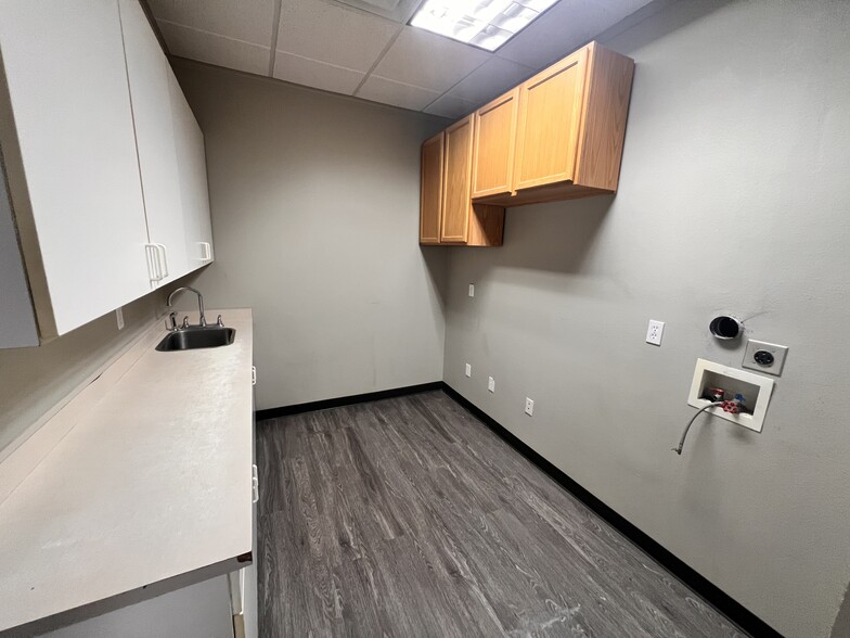 More Photos Of 9660 S McCarran Blvd, Reno Medical For Lease