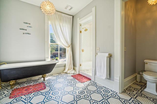 More Photos Of 220 Saint Lawrence Ave, Janesville Storefront Retail Residential For Sale