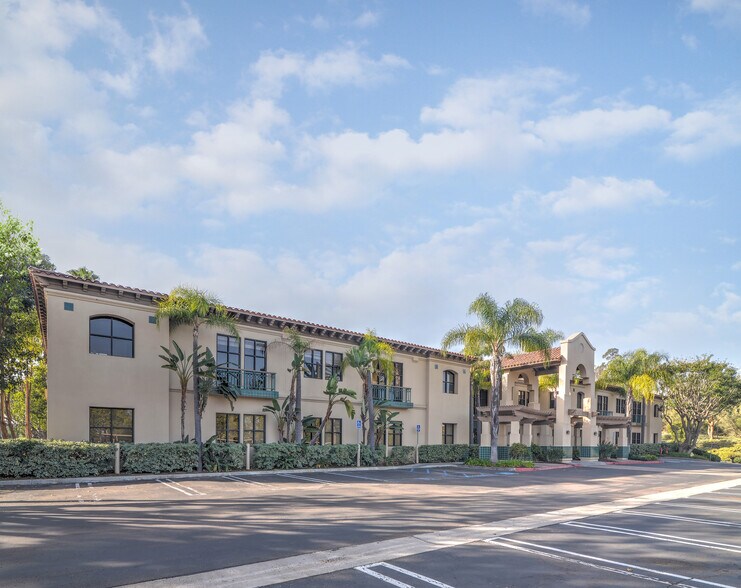 More Photos Of 15721-15725 Pomerado Rd, Poway Medical For Lease