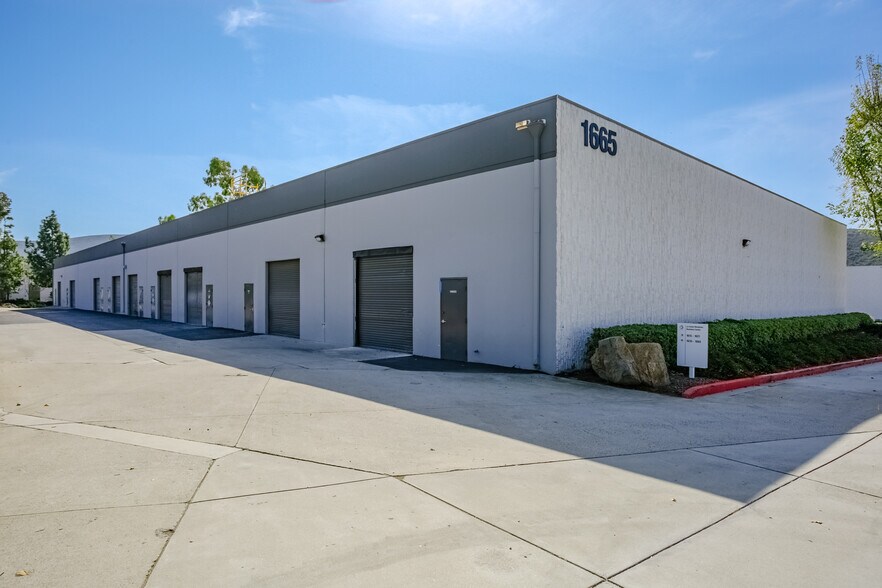 More Photos Of 1665 S Rancho Santa Fe Rd, San Marcos Light Manufacturing For Lease