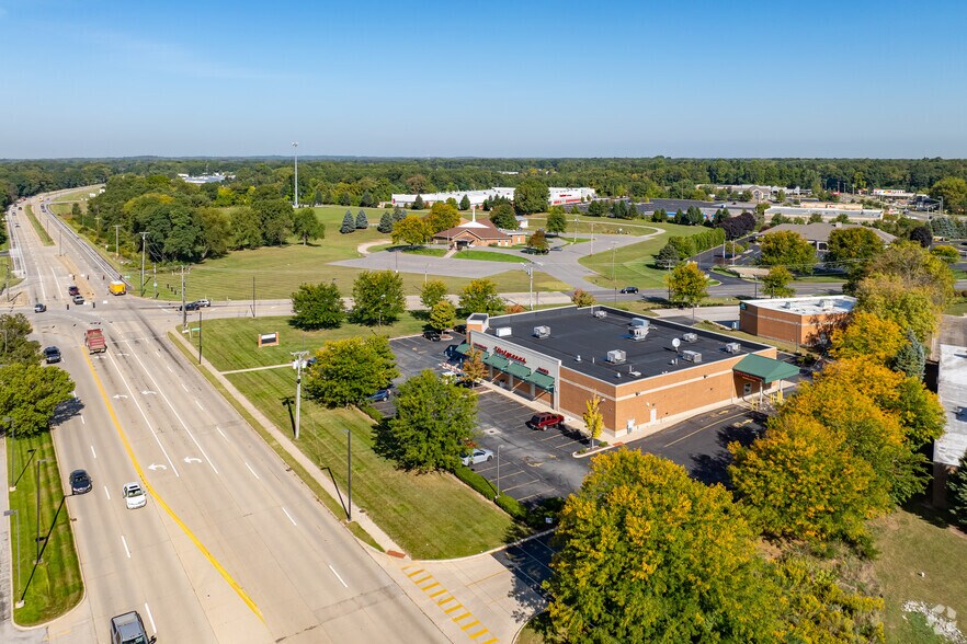 More Photos Of 2845 W Cleveland Rd, South Bend Drugstore For Sale