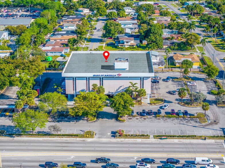 More Photos Of 3661 W Oakland Park Blvd, Lauderdale Lakes Office For Sale