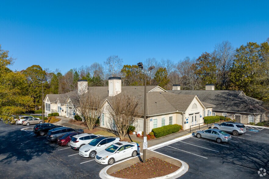 More Photos Of 1250 Upper Hembree Rd, Roswell Medical For Lease