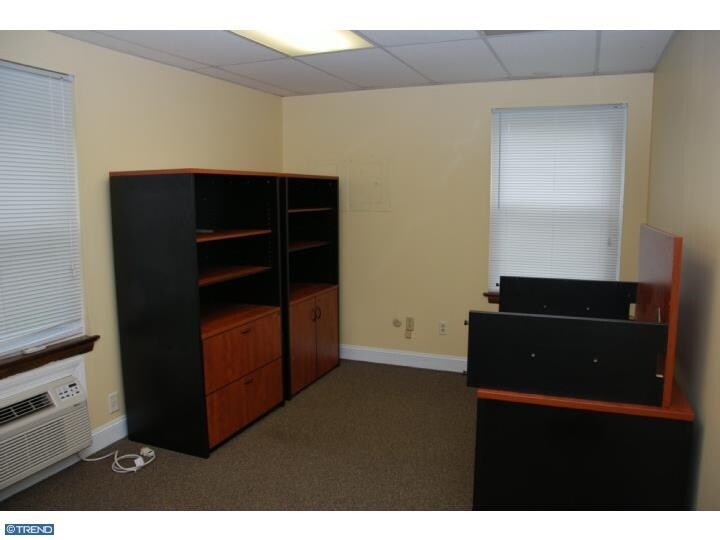 More Photos Of 618 S Broad St, Lansdale Office For Lease