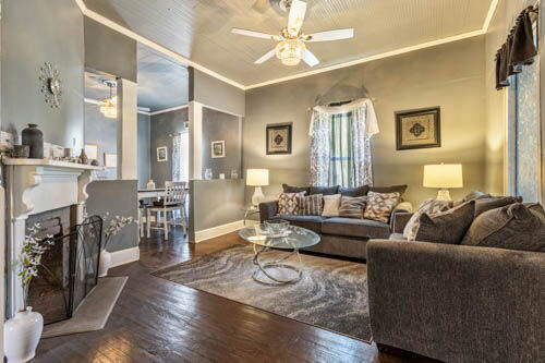 More Photos Of 450 S Oak St, Jackson Storefront Retail Office For Sale