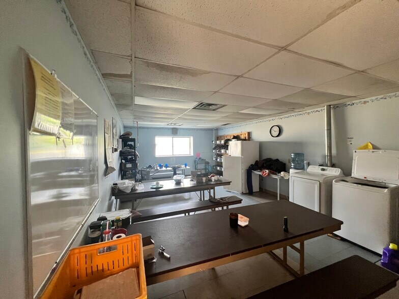 More Photos Of 566 Tomato Dr, Punxsutawney Self Storage For Sale