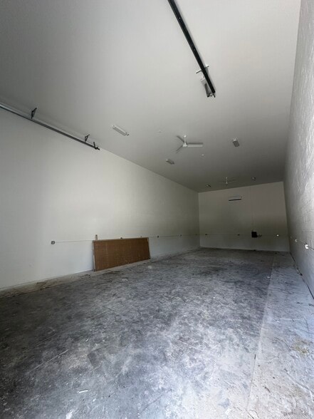 More Photos Of 4017 Taylor Rd, Punta Gorda Warehouse For Sale