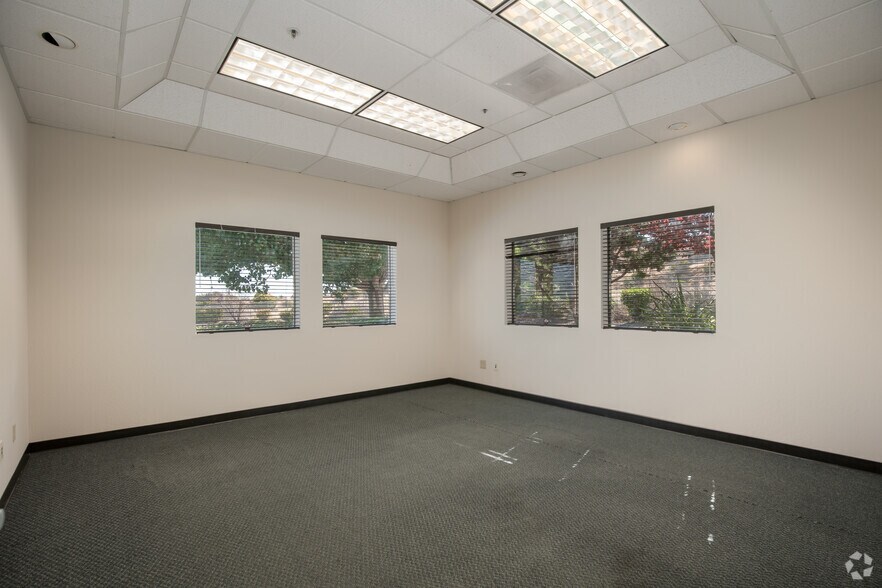 More Photos Of 1800 Goodyear Rd, Benicia Land For Lease
