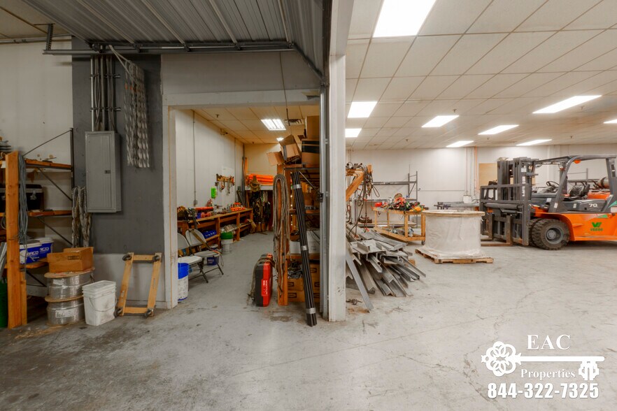 More Photos Of 20 Crescent St, Stamford Warehouse For Sale