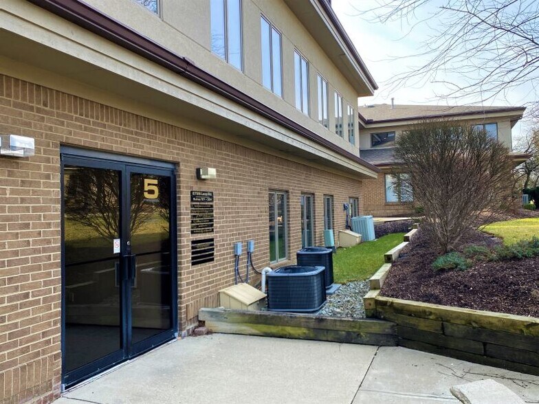More Photos Of 6728 Loop Rd, Centerville Medical For Sale