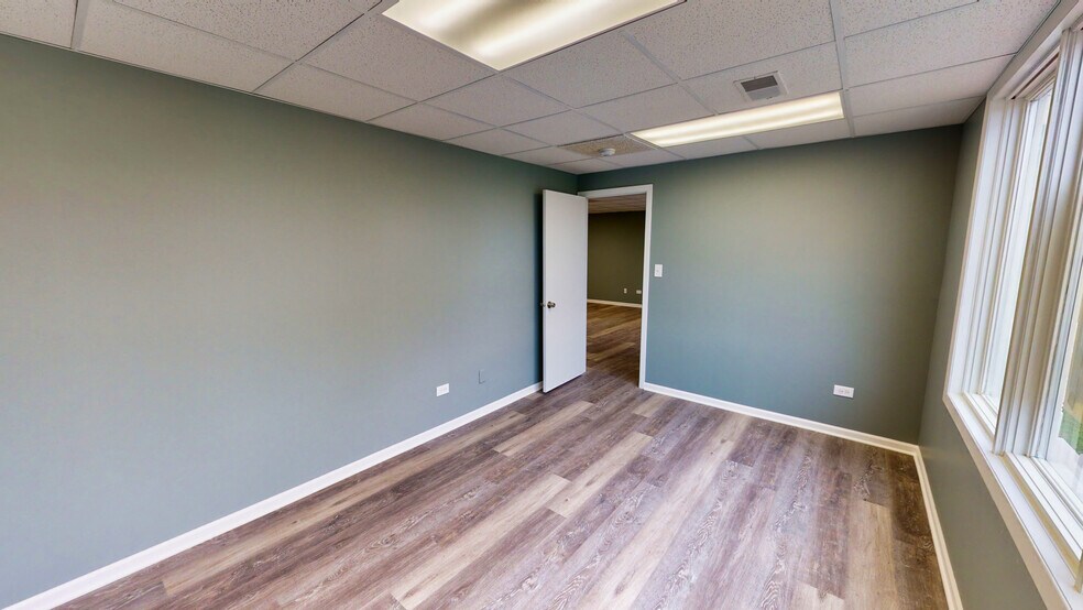 More Photos Of 1208 Lisle Plz, Lisle Medical For Lease