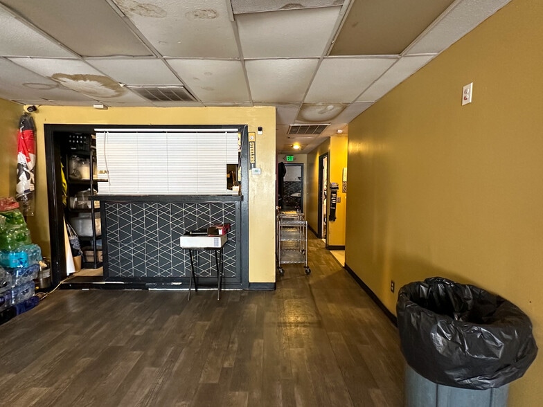 More Photos Of 4666-4678 Broad St, Sumter Restaurant For Sale
