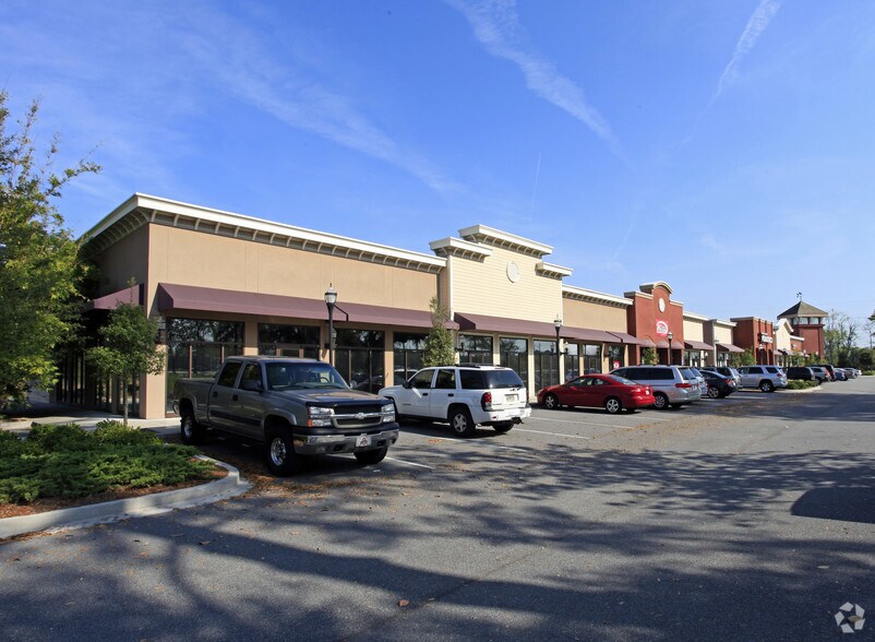 Primary Photo Of 101 Little Neck Rd, Savannah Freestanding For Lease