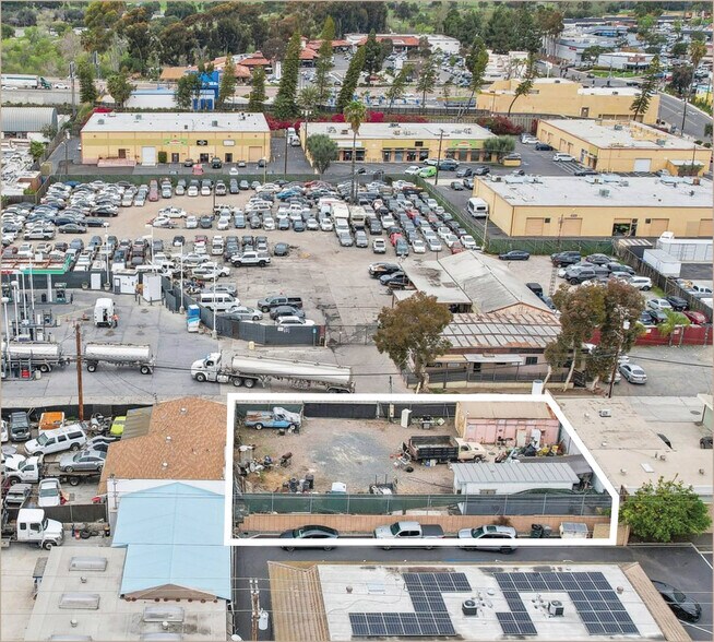 Primary Photo Of 4317 Sheridan Ln, San Diego Service For Sale