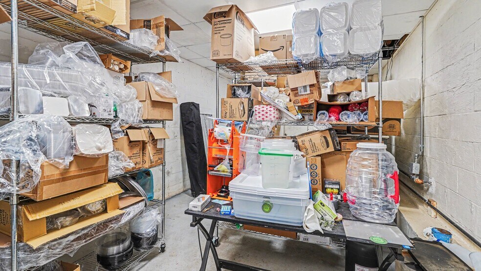 More Photos Of 430 #A 2nd Ave, Mayodan General Retail For Sale