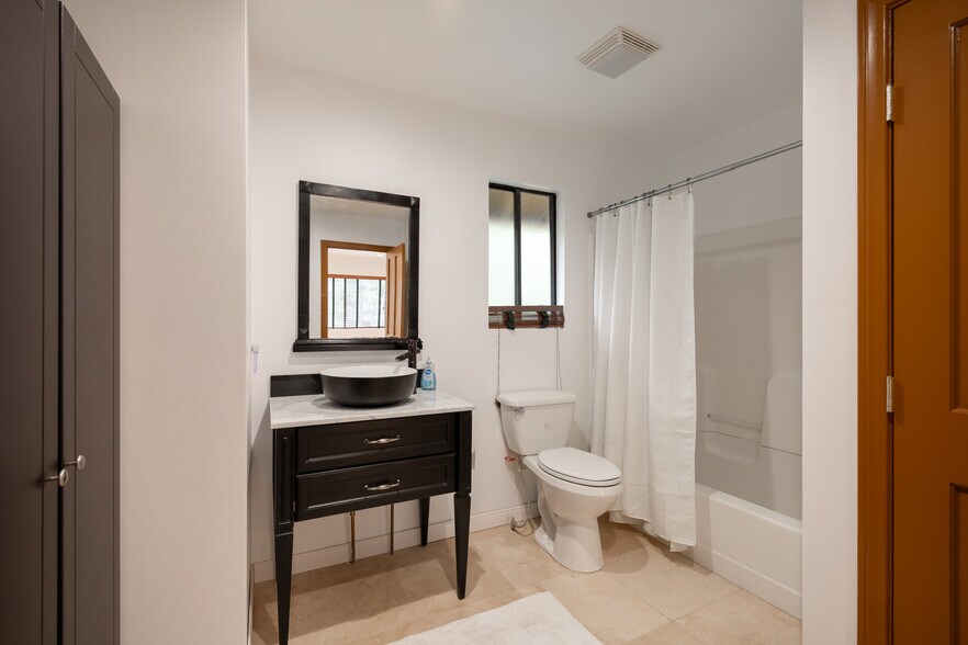 More Photos Of 1016 W Big Bear Blvd, Big Bear City Office Residential For Sale