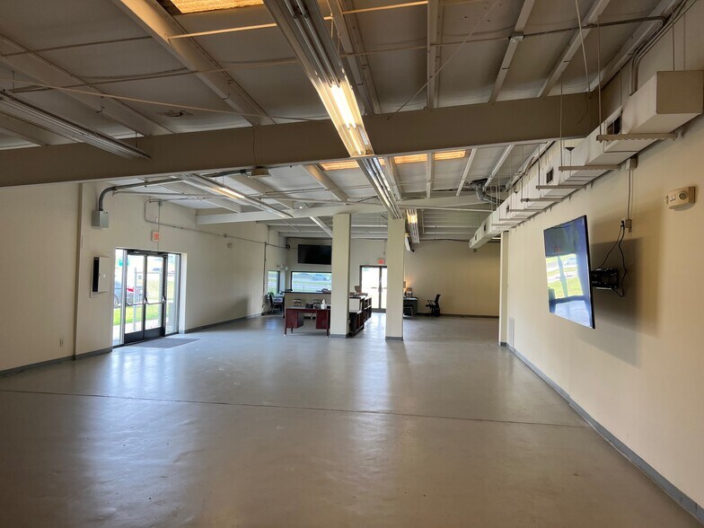 More Photos Of 3016 Sandy Ridge Rd, Colfax Service For Sale