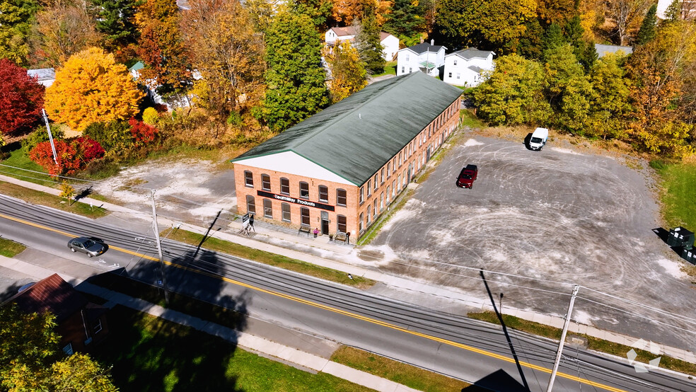 Primary Photo Of 3420 Maple Ave, Pulaski Warehouse For Sale