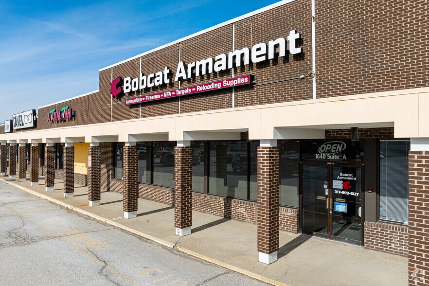 More Photos Of 1624-1644 E State Road 44, Shelbyville Unknown For Lease