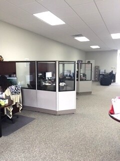 More Photos Of 1448-1458 Sycamore Rd, Yorkville Office For Lease