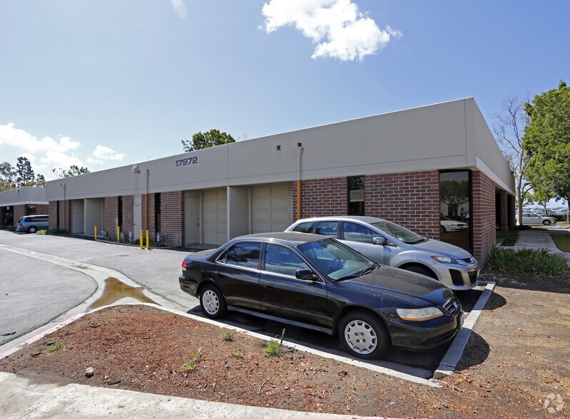 More Photos Of 17972 Sky Park Cir, Irvine Light Manufacturing For Lease