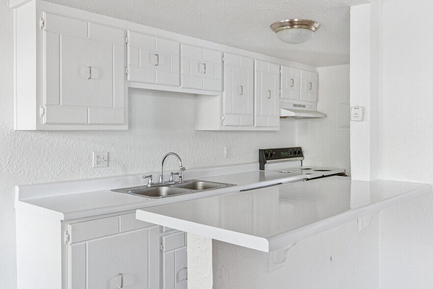 More Photos Of 7655 W 67th Ave, Arvada Apartments For Sale
