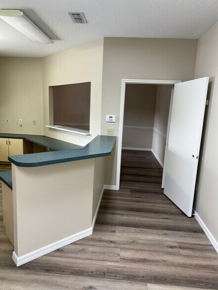 More Photos Of 3261 US Highway 441/27, Fruitland Park Medical For Lease