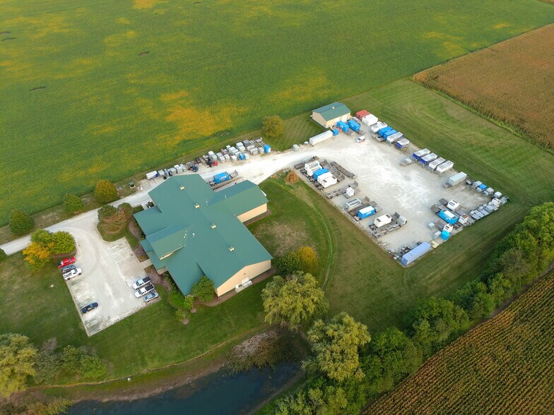 More Photos Of 3676 W 9000N Rd, Manteno Warehouse For Lease