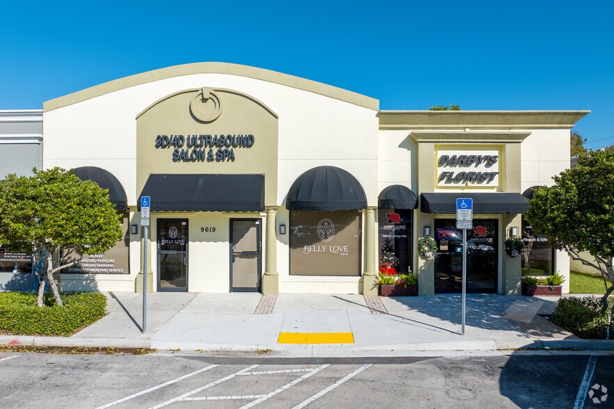 Primary Photo Of 9615-9619 W Sample Rd, Coral Springs Freestanding For Lease