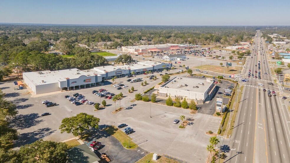 More Photos Of 4455-4497 Mobile Hwy, Pensacola Unknown For Lease