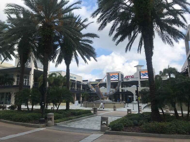 More Photos Of 100 2nd Ave N, Saint Petersburg Office For Lease