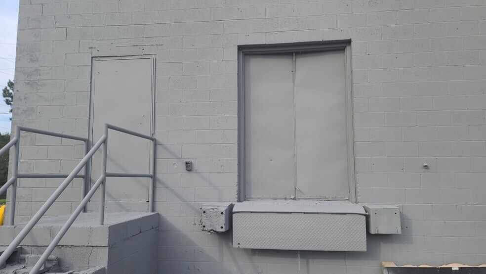 More Photos Of 2416 Windsor Spring Rd, Augusta Unknown For Lease