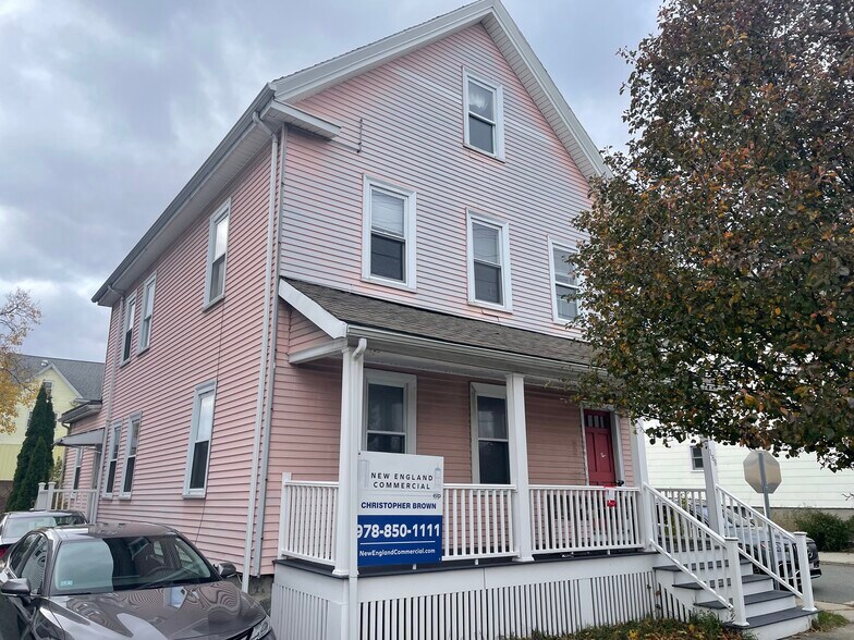 More Photos Of 180-182 Highland Ave, Malden Apartments For Sale