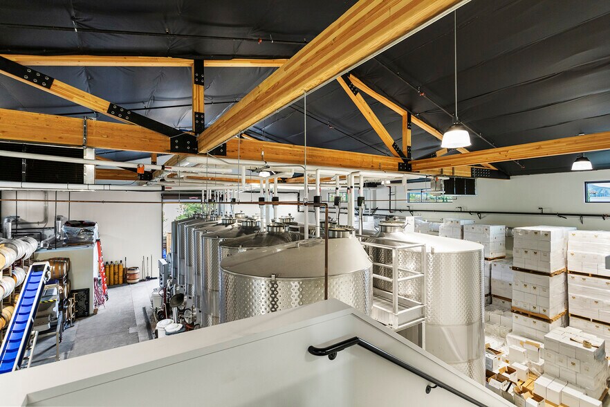 More Photos Of 40620 Calle Contento, Temecula Winery Vineyard For Sale