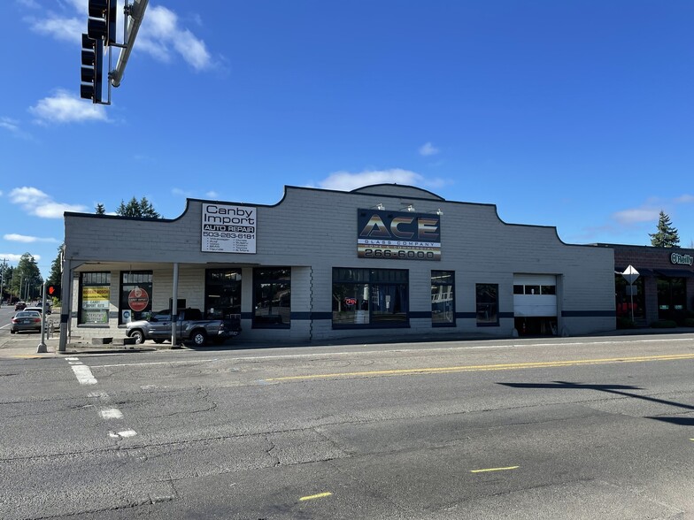 Primary Photo Of 103 SW 1st Ave, Canby Manufacturing For Sale